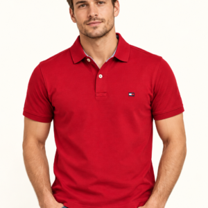 Męska koszulka polo Tommy Hilfiger burgundowa na modelu
