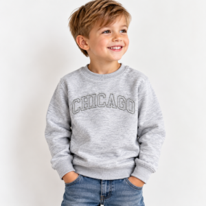 Chłopiec w szarej bluzie Name It CHICAGO – stylizacja dziecięca